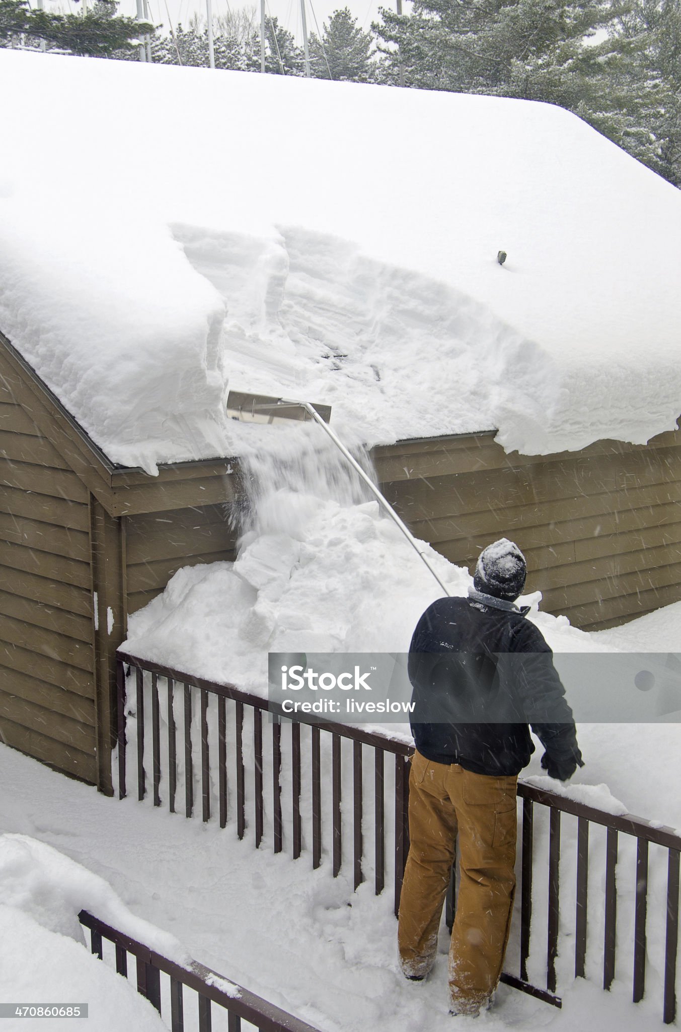 Roof Snow Removal